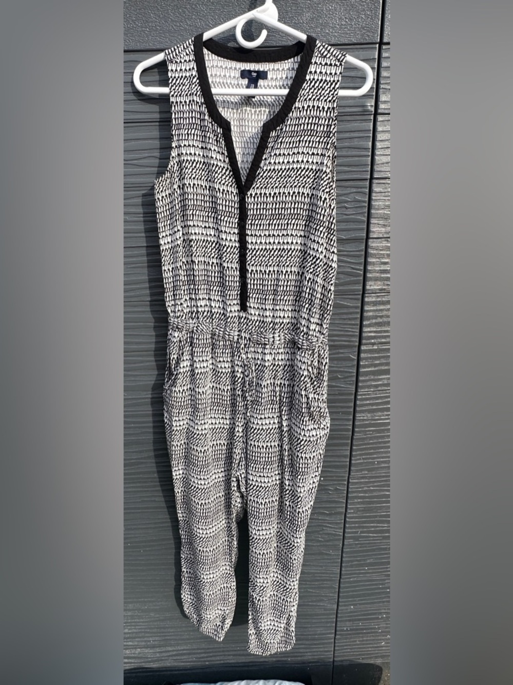 GAP Black White Jumpsuit Medium Sleeveless Elastic Waist